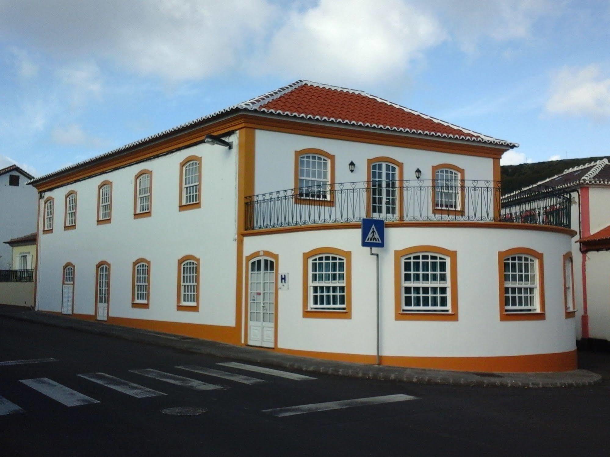 Hotel Branco I Praia da Vitória
