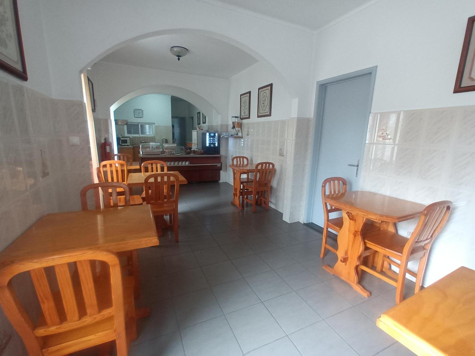 Hotel Branco I Praia da Vitória